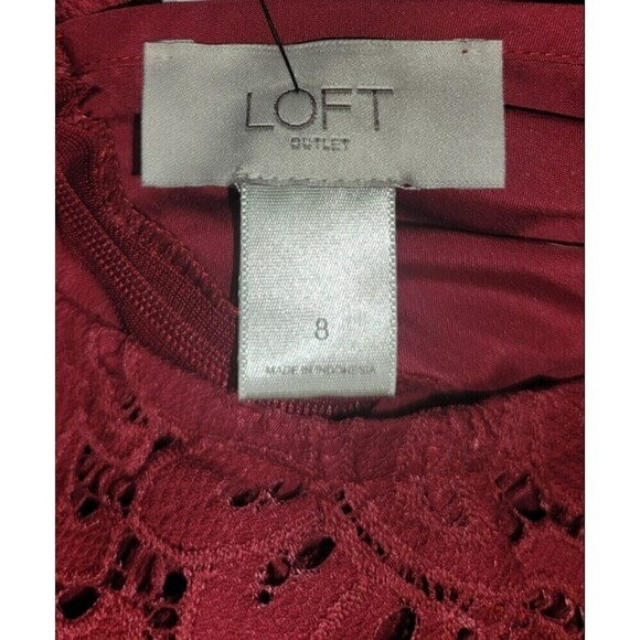 Ann Taylor LOFT Burgundy Layered Lace Shift Dress - Size 8 - Picture 11 of 12
